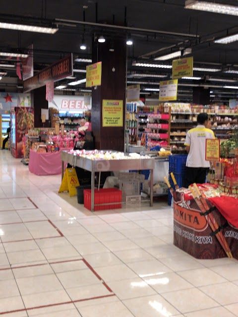 Hardy's Malls Sanur